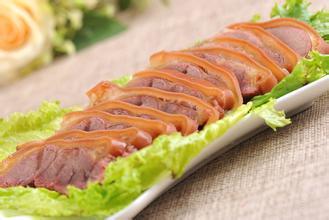 帶皮驢肉